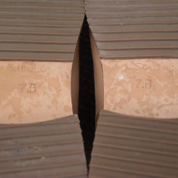 NISOLO Everyday Chelsea Boot - Almond Size 7.5 - Picture 11 of 11